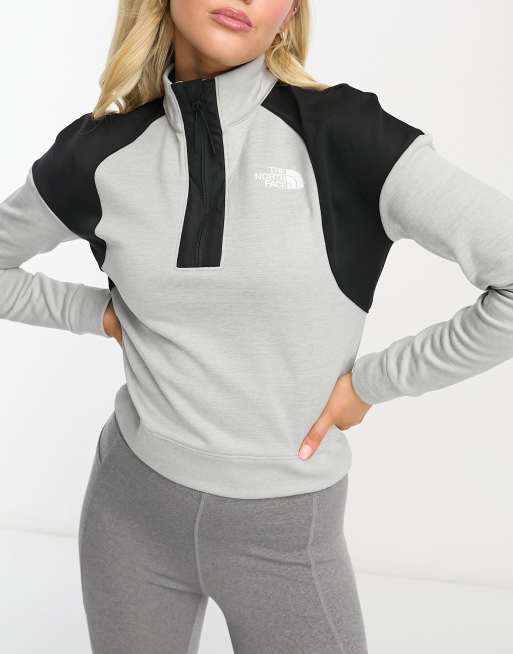 The North Face - Training - Mountain Athletics - Tech fleece met 1/4 rits in grijs