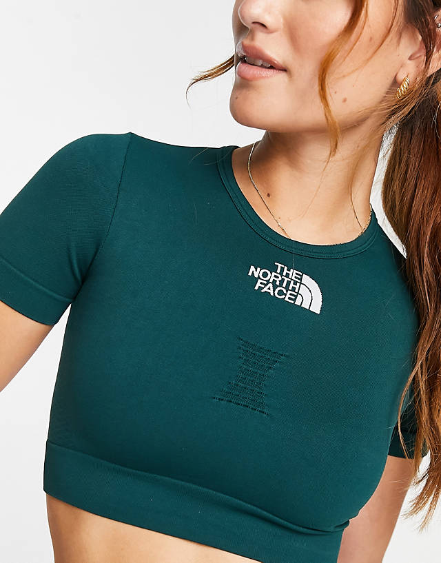 The North Face - training seamless performance cropped t-shirt in green exclusive at asos