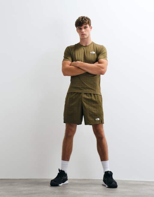 The North Face Trainings-Logo 24/7 im Pentadome-Print, 2 von 5