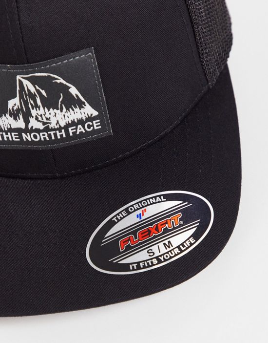 https://images.asos-media.com/products/the-north-face-truckee-trucker-cap-in-black/201732864-4?$n_550w$&wid=550&fit=constrain
