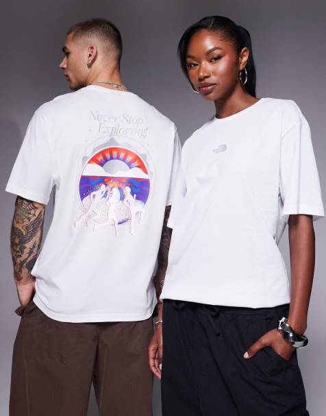 The North Face - Uniseks T-shirt met Never Stop-print op de achterkant in wit - view 1