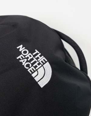 The North Face Vault in tnf black-npf