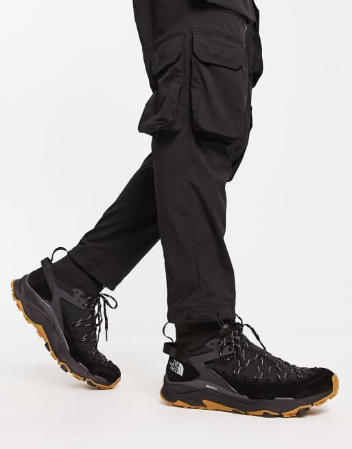 The North Face VECTIV Taraval Peak trail trainers in black and grey