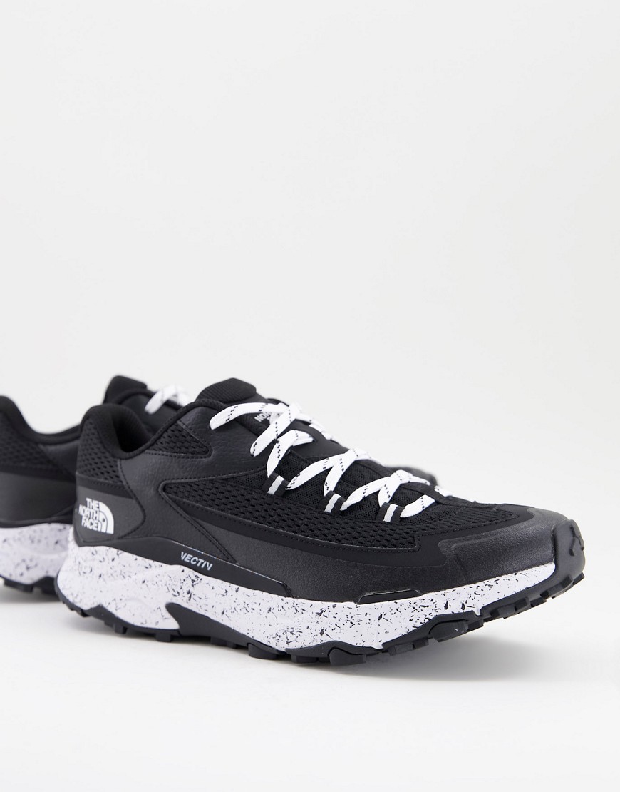 The North Face Vectiv Taraval sneakers in black