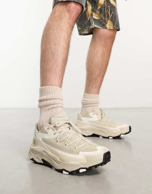 The North Face - VECTIV Taraval - Wandelsneakers in gebroken wit