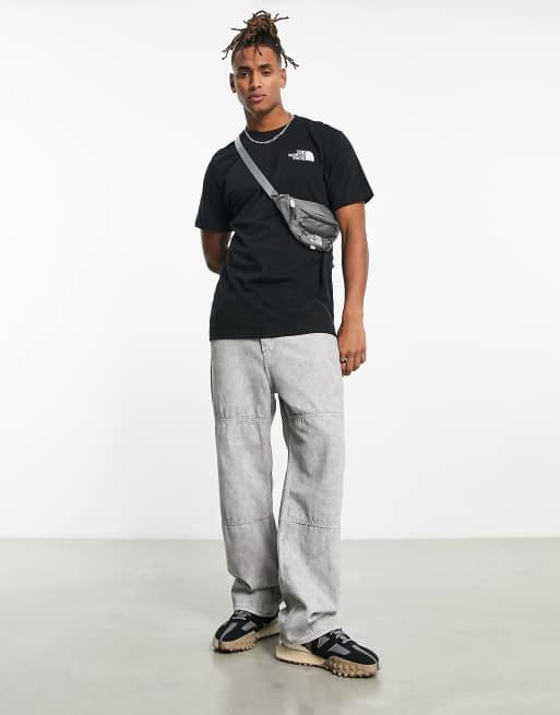 【The North Face】2022 Vertical NSE T-Shirt The North Face Vertical T Shirt Black | Mainline Menswear