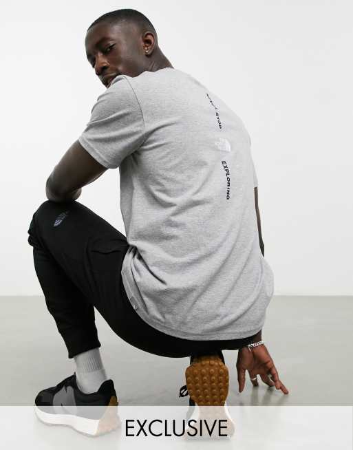 The North Face - Vertical - T-shirt in grijs, exclusief bij ASOS