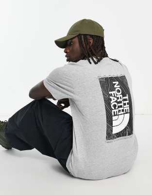 海外限定 TNF Vertical スウェット Topographic Back Print The North Face Vertical Topographic back print t-shirt in