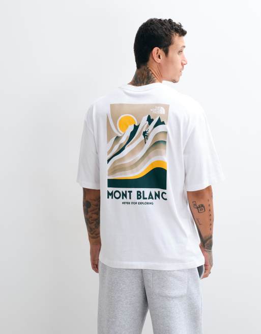 The North Face VINTAGE MOUNTAIN Oversized tee in white, 1 of 5