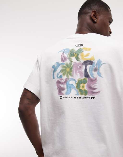The North Face – Vit, avslappnad t-shirt med 1966-tryck baktill, 4 av 6