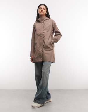 The North Face Voyage rain 3l hooded parka in garnet