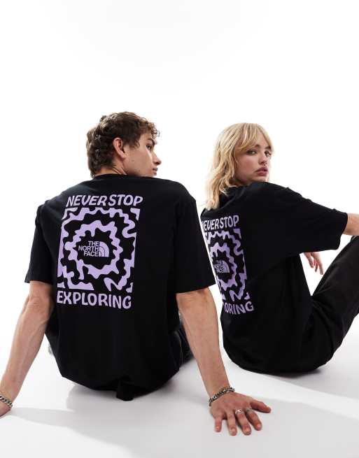 The North Face - Voyage - T-shirt oversize nera con stampa sul retro, 4 di 4