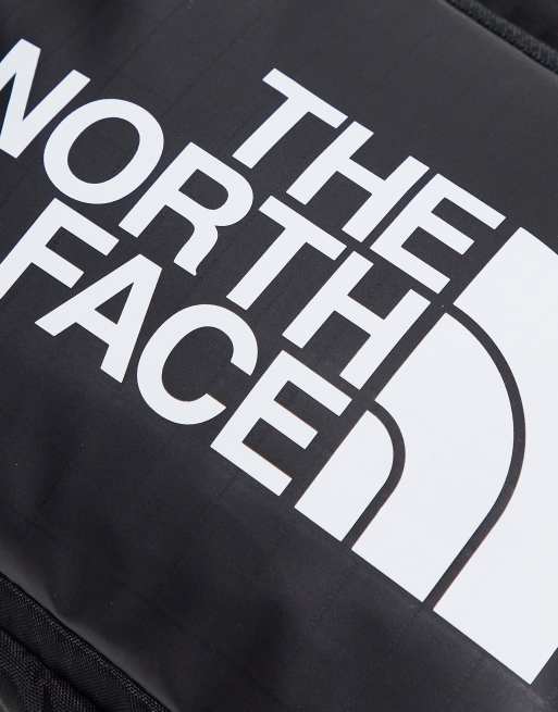 The North Face Voyager Dopp wash bag in black, 2 of 4