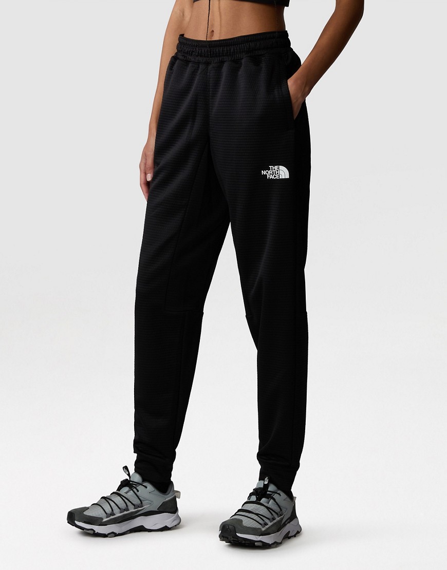 The North Face W ma fleece pant in tnf black