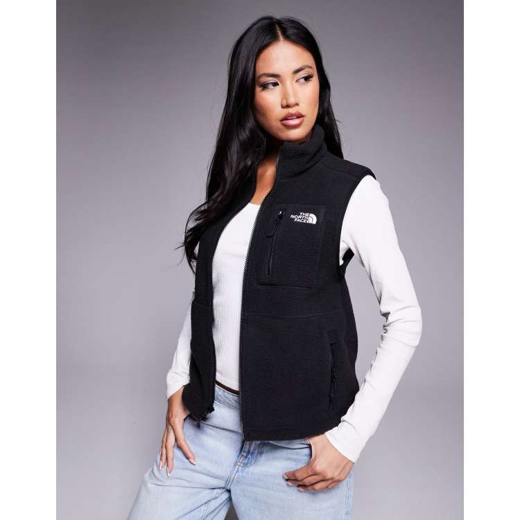 The North Face W yumiori vest in black | ASOS
