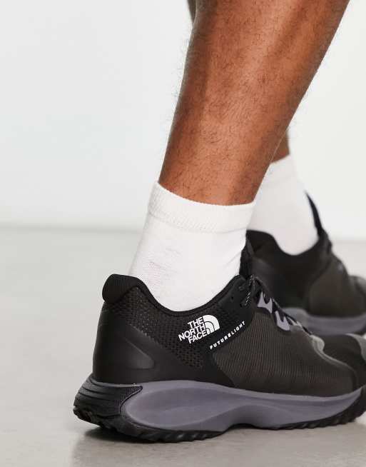 The North Face Wayroute Futurelight  trainers in black/grey, 2 of 4