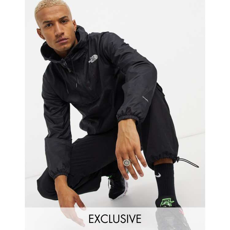 The North Face Anorak Jacket In White/Black Exclusive At ASOS pour