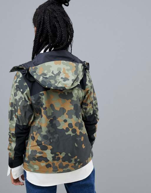 North face 1990 hot sale mountain jacket camo