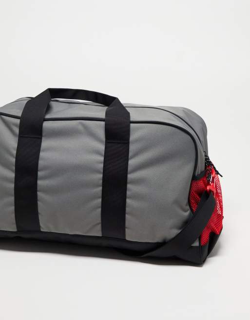 The North Face – Y2K – Grå duffelbag med logga, 4 av 4