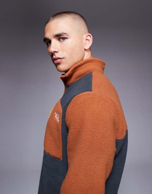 The North Face Yumiori 1/4 zip colourblock fleece in dark grey, 3 of 5