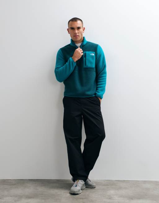 The North Face Yumiori 1/4 zip fleece in green, 2 of 5