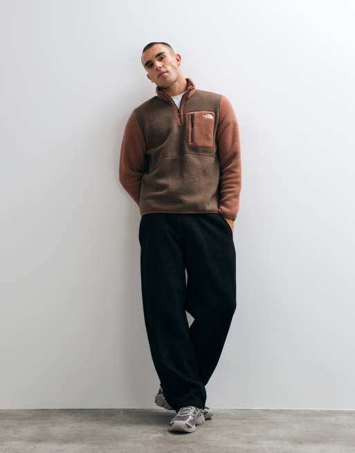 The North Face Yumiori 1/4 zip in brown, 4 of 5