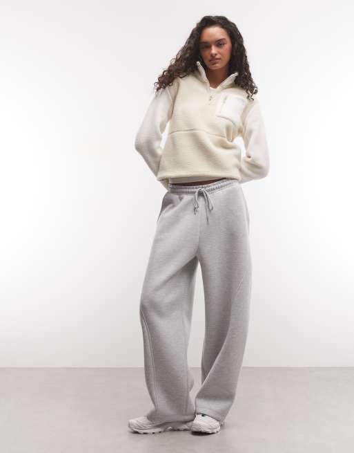 The North Face Yumiori 1/4 zip in stone and white, 2 of 4