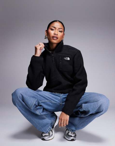 The North Face Yumiori 1/4 Zip Jacket in black - view 1