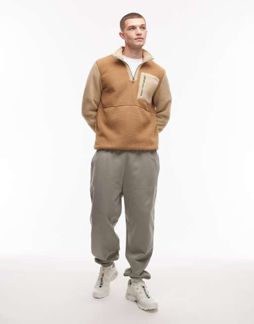 The North Face – Yumiori – Brun, blockfärgad, fleecetröja med 1/4-lång dragkedja, 2 av 5