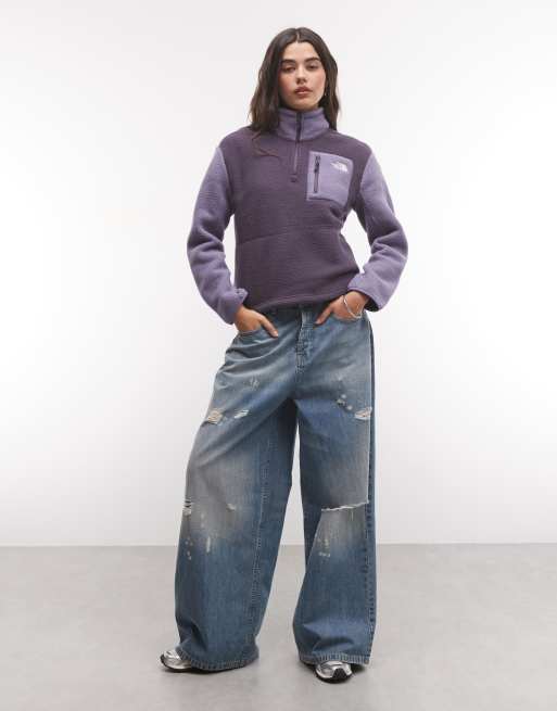 The North Face Yumiori con cremallera de 1/4 en gris y morado, 2 de 4