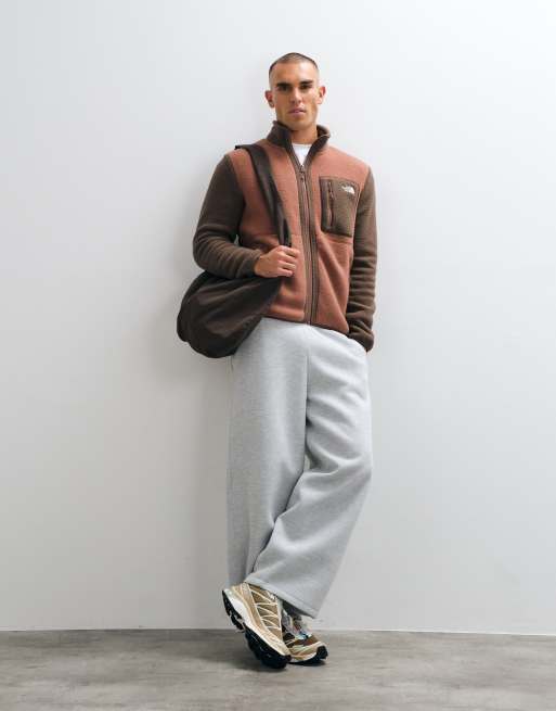 The North Face Yumiori fleece con zip intera marrone, 2 di 5