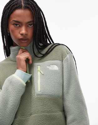The North Face - Yumiori - Fleece-Sweatshirt in Grün mit kurzem Reißverschluss