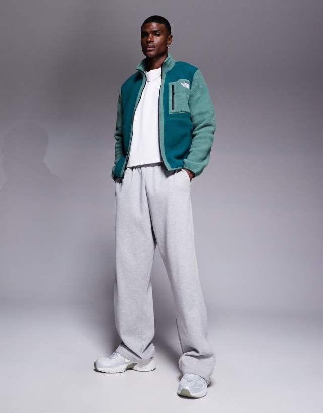 The North Face Yumiori Full Zip in green | ASOS