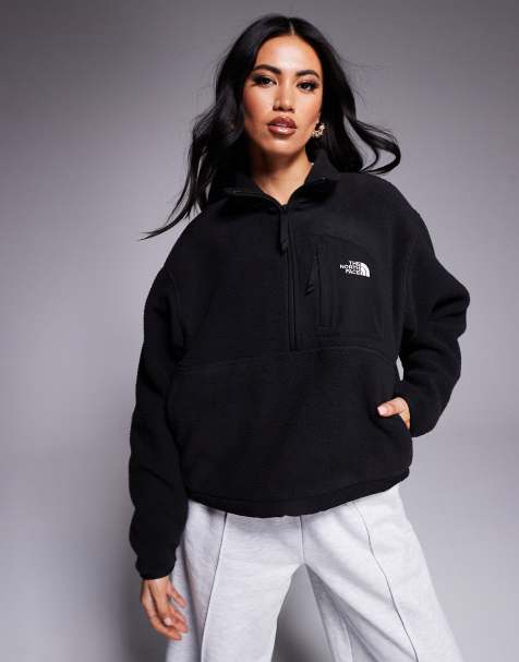 The North Face Yumiori Half Zip Jacket in black