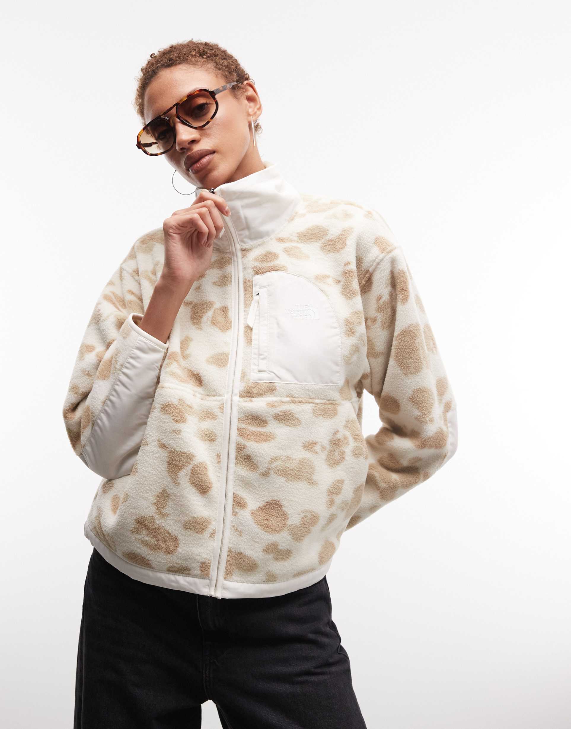 the north face yumiori off peak jacket in beige camo
