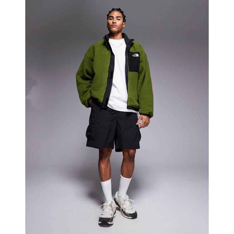 208018154-1-green?$n_750w$&wid