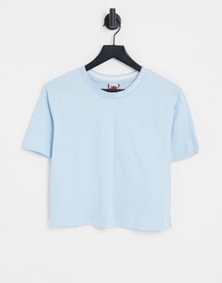 The North Face Zumu cropped t-shirt in light blue