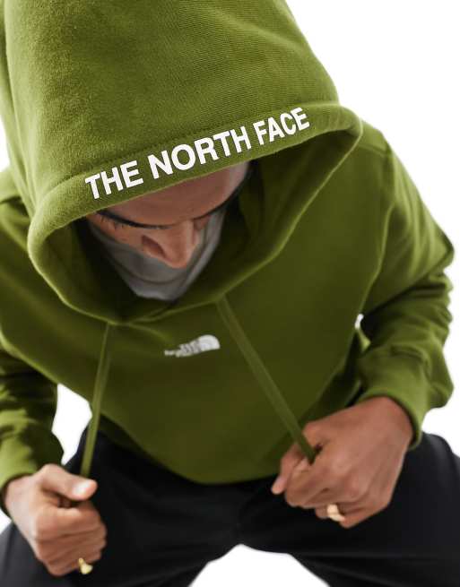 The North Face Zumu Felpa con cappuccio verde oliva con fettuccia del logo ASOS