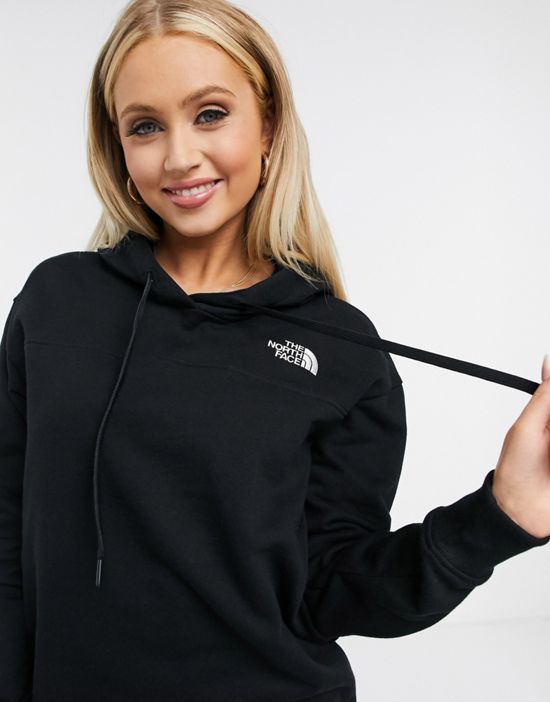 https://images.asos-media.com/products/the-north-face-zumu-hoodie-in-black/201843069-1-black?$n_550w$&wid=550&fit=constrain