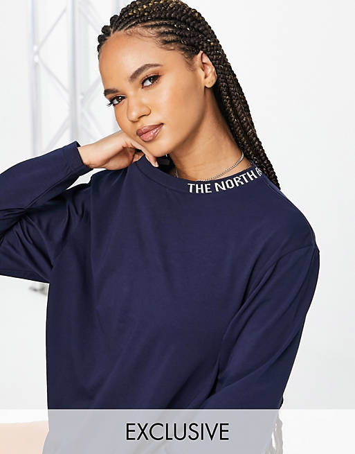  The North Face Zumu long sleeve t-shirt in navy Exclusive at  
