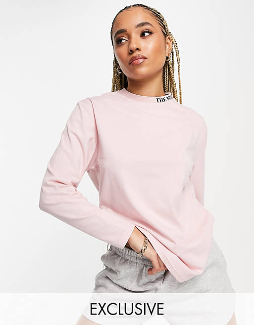 The North Face Zumu long sleeve t-shirt in pink Exclusive at ASOS | ASOS