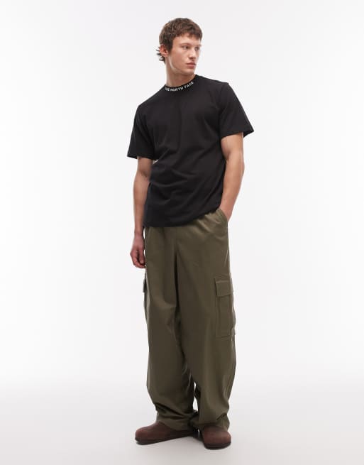 The North Face Zumu relaxed t-shirt in black, 2 of 5