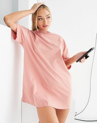 The North Face Zumu t-shirt dress in pink