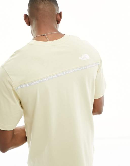 The North Face – Zumu – T-Shirt in Beige mit Logostreifen