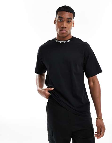 The North Face – Zumu – T-Shirt in Schwarz mit Logostreifen - view 1