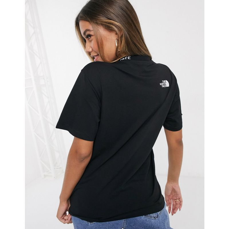 Activewear Donna The North Face - Zumu - T-shirt nera con dettaglio sul colletto