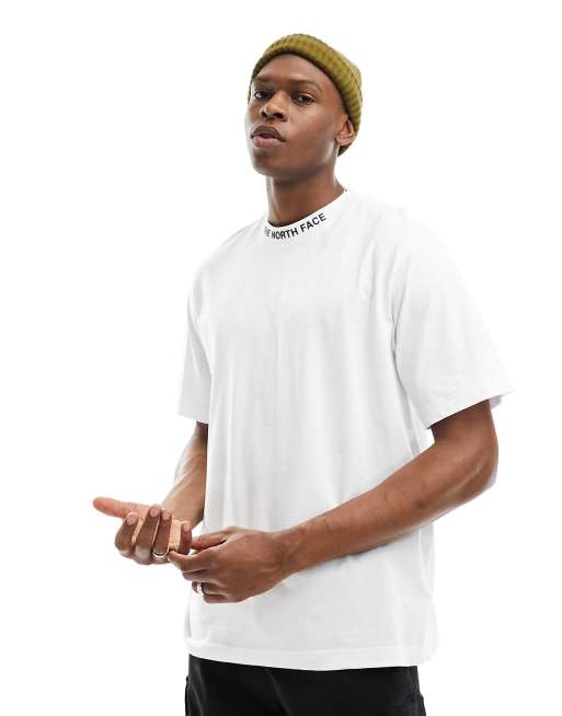 【国内発送】◇The North Face◇ Zumu taped logo Tシャツ 楽天市場】ノースフェイス ネックロゴ Tシャツ THE NORTH FACE