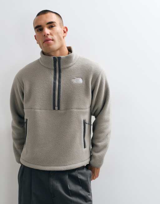 The North Flace Fleeski 1/4 zip jacket in grey, 5 of 5