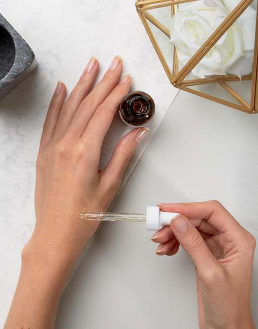 The Ordinary koffeinopløsning 5 % + EGCG 30 ml, 3 af 4
