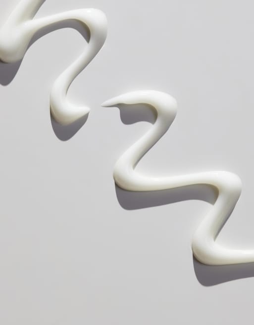 The Ordinary Lacto-PDRN* 4% + B9 oogcrème, 2 van 4